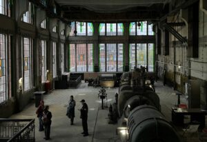 Wnętrze elektrowni w dzisiejszej Fuzji. Fot. Hela Dondé, 2025.