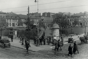Rynek Starego Miasta, 1927-1939. Fot. Włodzimierz Pfeiffer. Źródło: Archiwum Państwowe w Łodzi
